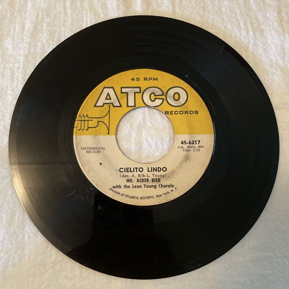 Mr. Acker Bilk Stranger On The Shore/Cielito Lindo 45RPM Atco Records 1962